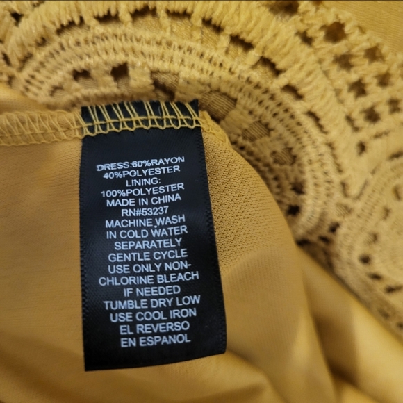 Mlle Gabrielle yellow embroidered dress 3/4 sleeves midi - Picture 4 of 4